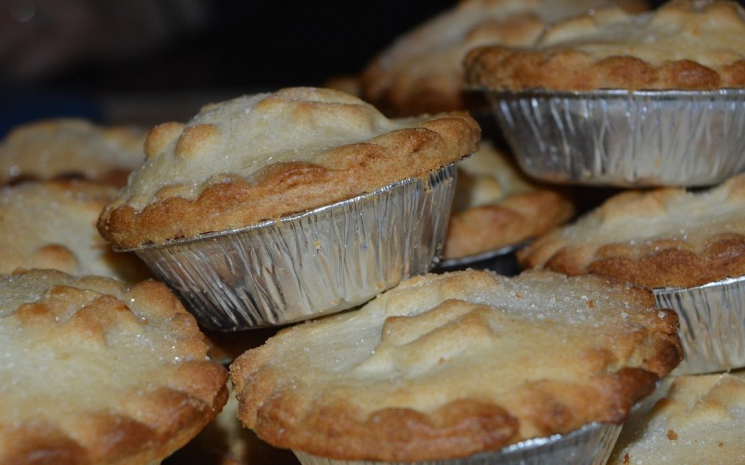 Using up mincemeat – Mince pies, Mincemeat Muffins, Mincemeat Brownies and Mincemeat Ice Cream