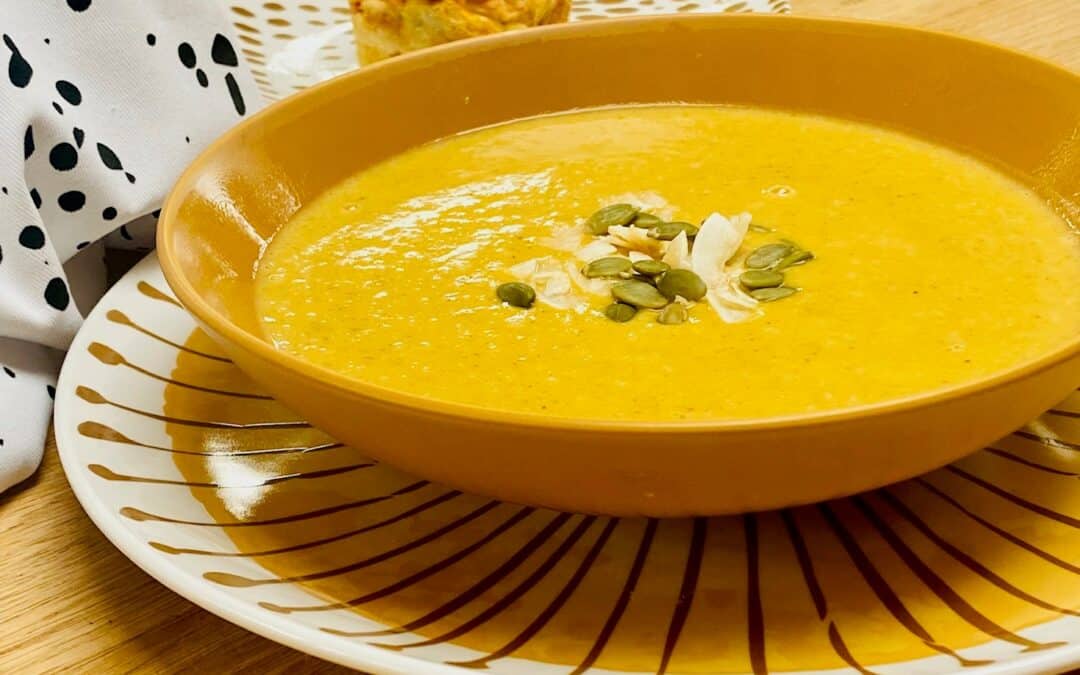 Curried Pumpkin and Coconut Soup